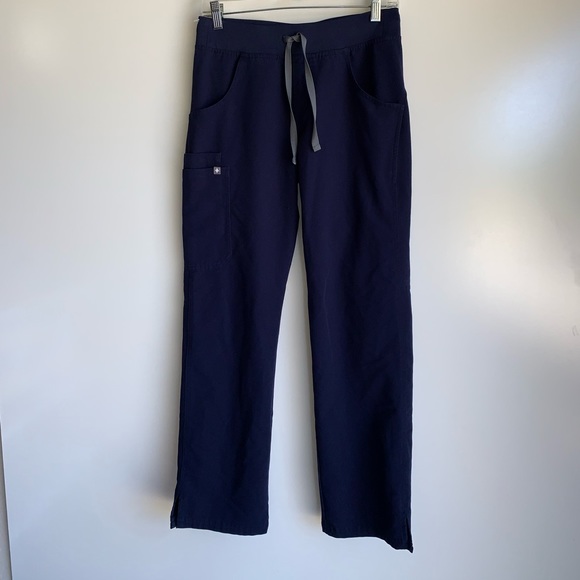 FIGS Technical Collection Navy Blue KADE Cargo Scrub Pants Women's Size XS - Picture 6 of 10